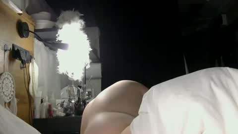 Snapshot of gardens_emmannuelle chatting on May 5, 2026, 11:29 am Rose online show from May 5, 2026, 11:29 am