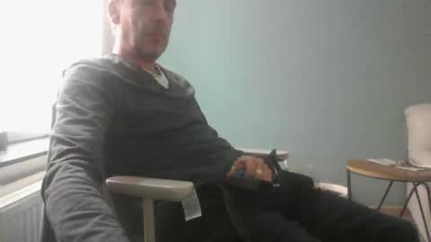 Snapshot of garou75 chatting on January 6, 2026, 11:47 am garou75 online show from January 6, 2026, 11:47 am
