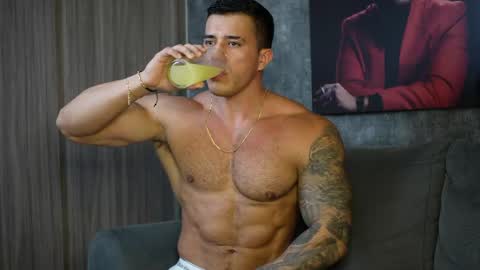 Garret online show from May 8, 2026, 9:20 pm