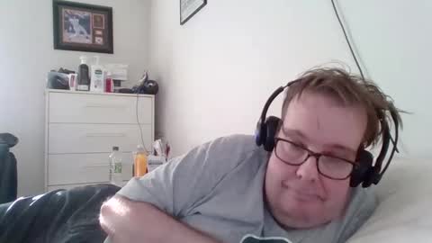 Gary online show from October 8, 2025, 9:12 pm