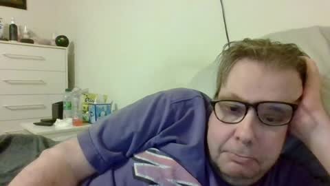 Snapshot of garyg930 chatting on June 23, 2026, 1:58 am Gary online show from June 23, 2026, 1:58 am