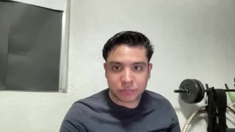 Snapshot of garypinepineapple chatting on May 8, 2026, 2:50 am garypinepineapple online show from May 8, 2026, 2:50 am