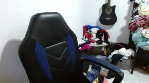 katia online show from April 19, 2026, 7:38 pm