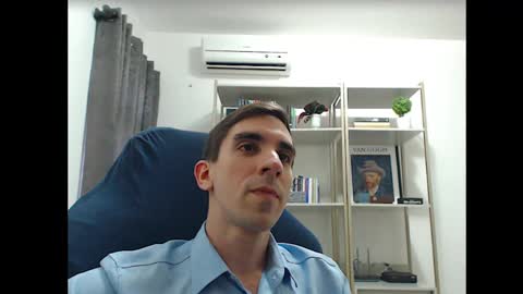 gatosarado23 online show from February 10, 2025, 4:58 pm