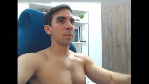 gatosarado23 online show from October 27, 2025, 5:33 am