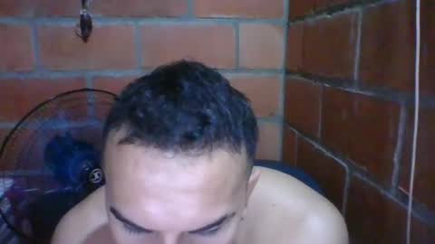 gattitosexy_95 online show from August 5, 2026, 6:33 pm