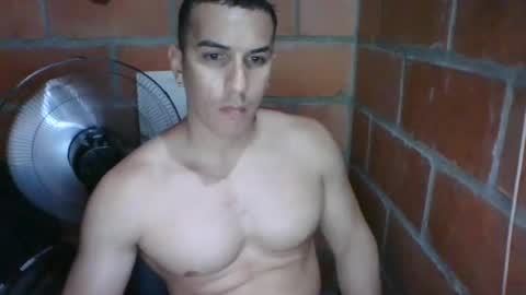 gattitosexy_95 online show from August 7, 2026, 5:20 am