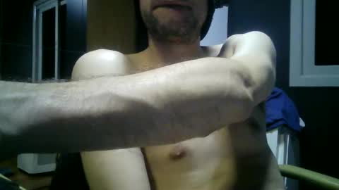 Snapshot of gauchors21 chatting on November 15, 2025, 3:04 am gauchors21 online show from November 15, 2025, 3:04 am