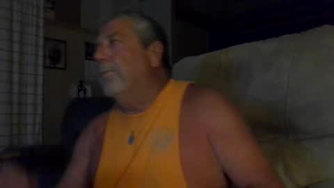 itsacrook22 online show from June 1, 2026, 4:47 am