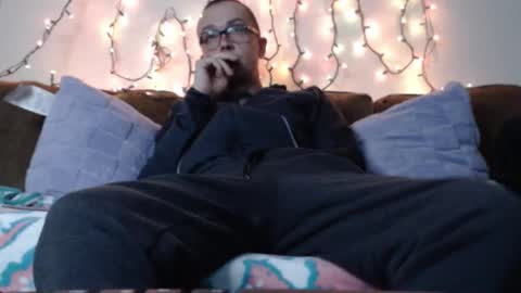 G online show from November 22, 2025, 3:49 am