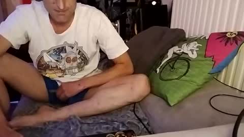 geilventje1 online show from May 2, 2026, 12:26 am