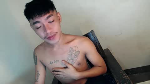 Snapshot of gelluxxx chatting on April 2, 2026, 1:09 pm gelo online show from April 2, 2026, 1:09 pm