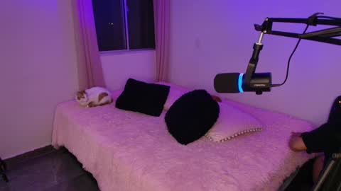 geminis11 online show from March 29, 2026, 12:32 am