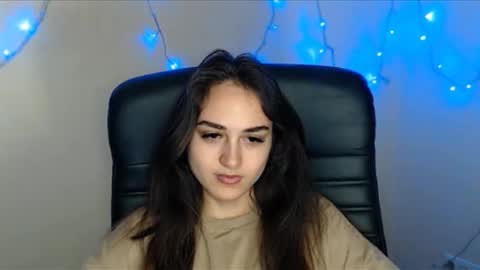 Gemma online show from February 20, 2025, 9:44 am