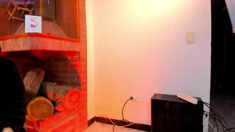 gemma_saenz online show from February 26, 2026, 12:59 pm