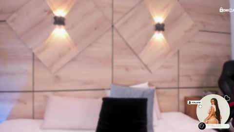    online show from February 12, 2025, 10:48 pm