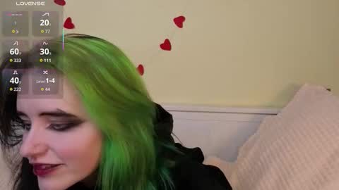 Ilona online show from September 25, 2025, 6:22 pm