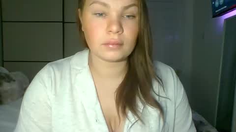 Snapshot of gemmarmalade chatting on April 27, 2026, 6:22 am GEMMARMALADE online show from April 27, 2026, 6:22 am