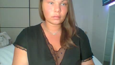 Snapshot of gemmarmalade chatting on June 5, 2026, 6:52 am GEMMARMALADE online show from June 5, 2026, 6:52 am
