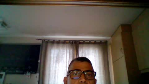 Gen online show from May 18, 2026, 7:58 am