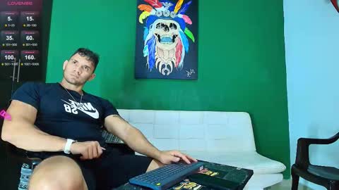 gendersonfit online show from November 11, 2025, 10:10 pm