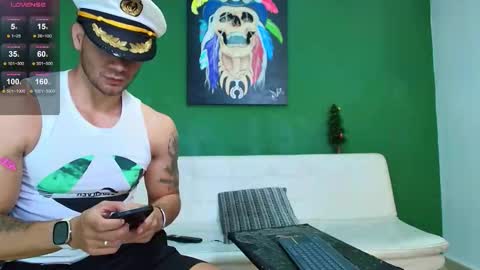 gendersonfit online show from December 5, 2025, 2:25 pm