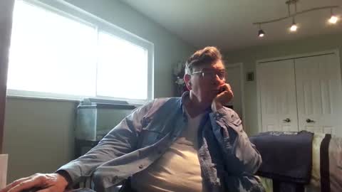 GeneOx online show from April 21, 2026, 2:23 pm