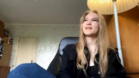 Snapshot of gennacastillion chatting on May 25, 2026, 7:14 am Casti online show from May 25, 2026, 7:14 am