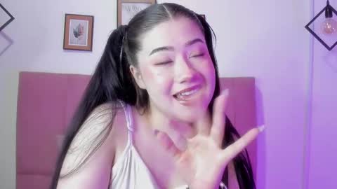 Snapshot of gennesis_love chatting on September 27, 2025, 3:22 am Sofia online show from September 27, 2025, 3:22 am