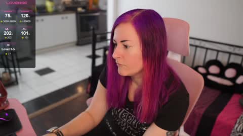 Genny Rock   and  online show from January 23, 2025, 6:56 pm