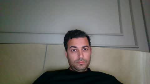 genteldevil online show from December 15, 2025, 9:24 am