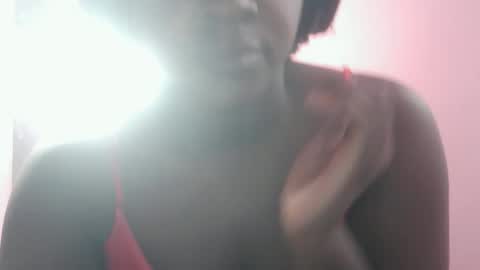 gentle_gaze online show from May 26, 2026, 9:38 am