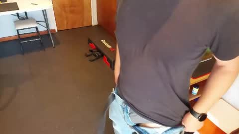 Gentleman online show from March 29, 2026, 11:32 am