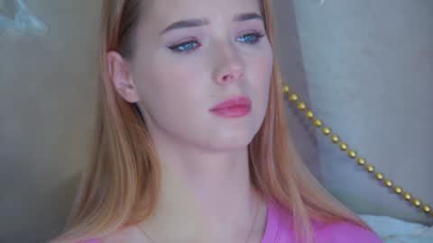 GentleRossi online show from December 18, 2024, 2:21 am