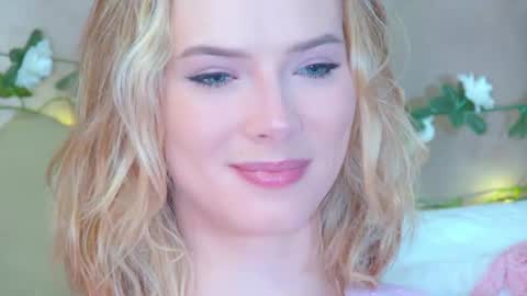 GentleRossi online show from April 11, 2026, 3:27 pm