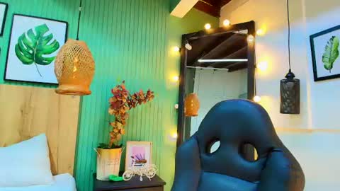 Snapshot of geo_jonnes25 chatting on July 2, 2026, 10:10 am Geo J online show from July 2, 2026, 10:10 am