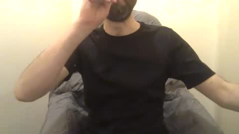 Geon online show from December 3, 2024, 6:49 pm