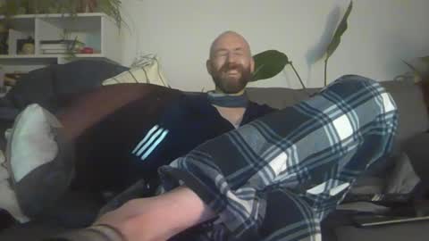 Geon online show from September 18, 2025, 8:44 pm