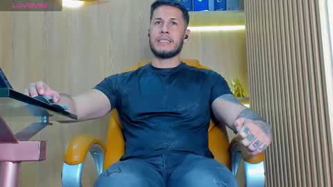 Snapshot of george_diesell_ chatting on September 9, 2025, 8:30 pm George online show from September 9, 2025, 8:30 pm