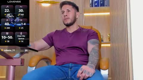 Snapshot of george_diesell_ chatting on October 22, 2025, 9:47 pm George online show from October 22, 2025, 9:47 pm