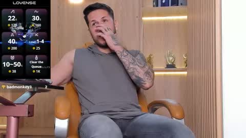 Snapshot of george_diesell_ chatting on October 27, 2025, 10:47 pm George online show from October 27, 2025, 10:47 pm