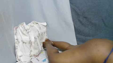 georgeous_kimberly online show from November 14, 2025, 11:09 am