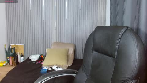 Snapshot of georgesmith_1 chatting on June 6, 2026, 3:55 am GEORGE online show from June 6, 2026, 3:55 am