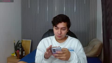 Snapshot of georgesmith_1 chatting on June 12, 2026, 5:06 am GEORGE online show from June 12, 2026, 5:06 am