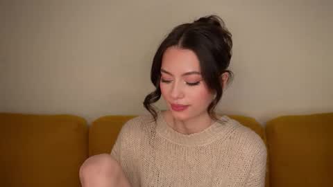 georgiamorandi online show from November 30, 2025, 9:24 am