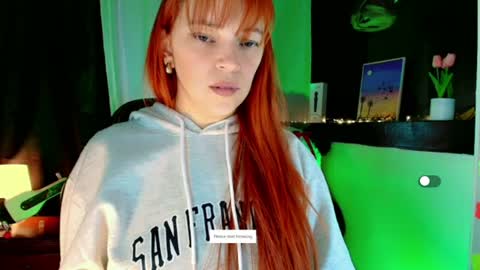 Snapshot of georgina_moschino chatting on July 19, 2026, 5:22 am georgina_moschino online show from July 19, 2026, 5:22 am
