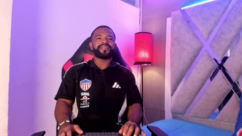 GERALD online show from December 5, 2025, 4:32 am