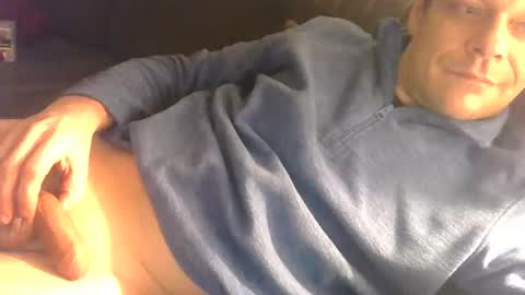 Snapshot of german33bi chatting on December 5, 2024, 4:09 am German33FFM1 online show from December 5, 2024, 4:09 am