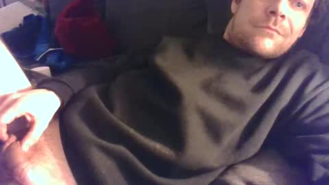 Snapshot of german33bi chatting on January 23, 2025, 3:37 am German33FFM1 online show from January 23, 2025, 3:37 am