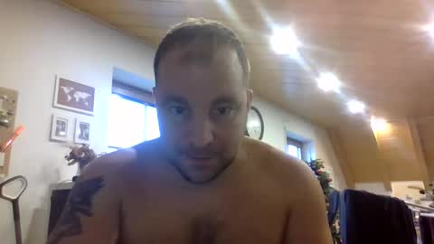 germandick2905 online show from December 5, 2025, 8:23 am